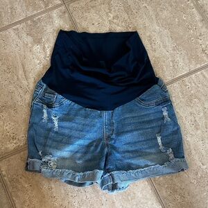 Stylish maternity Denim Shorts distressed
